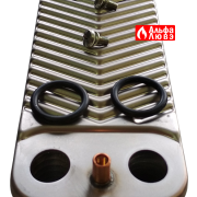 Теплообменник ГВС Junkers-Bosch 18037-8-705-406-389 (вид спереди)